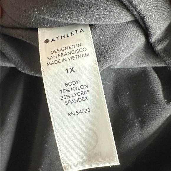 Athleta Ultra High Rise Elation 7/8 Tights in Black - Picture 5 of 5